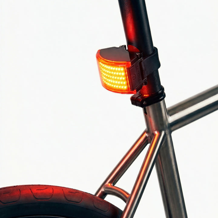 Curve rear bike light mounted on a seatpost